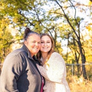 Meet your Posher, Shelley